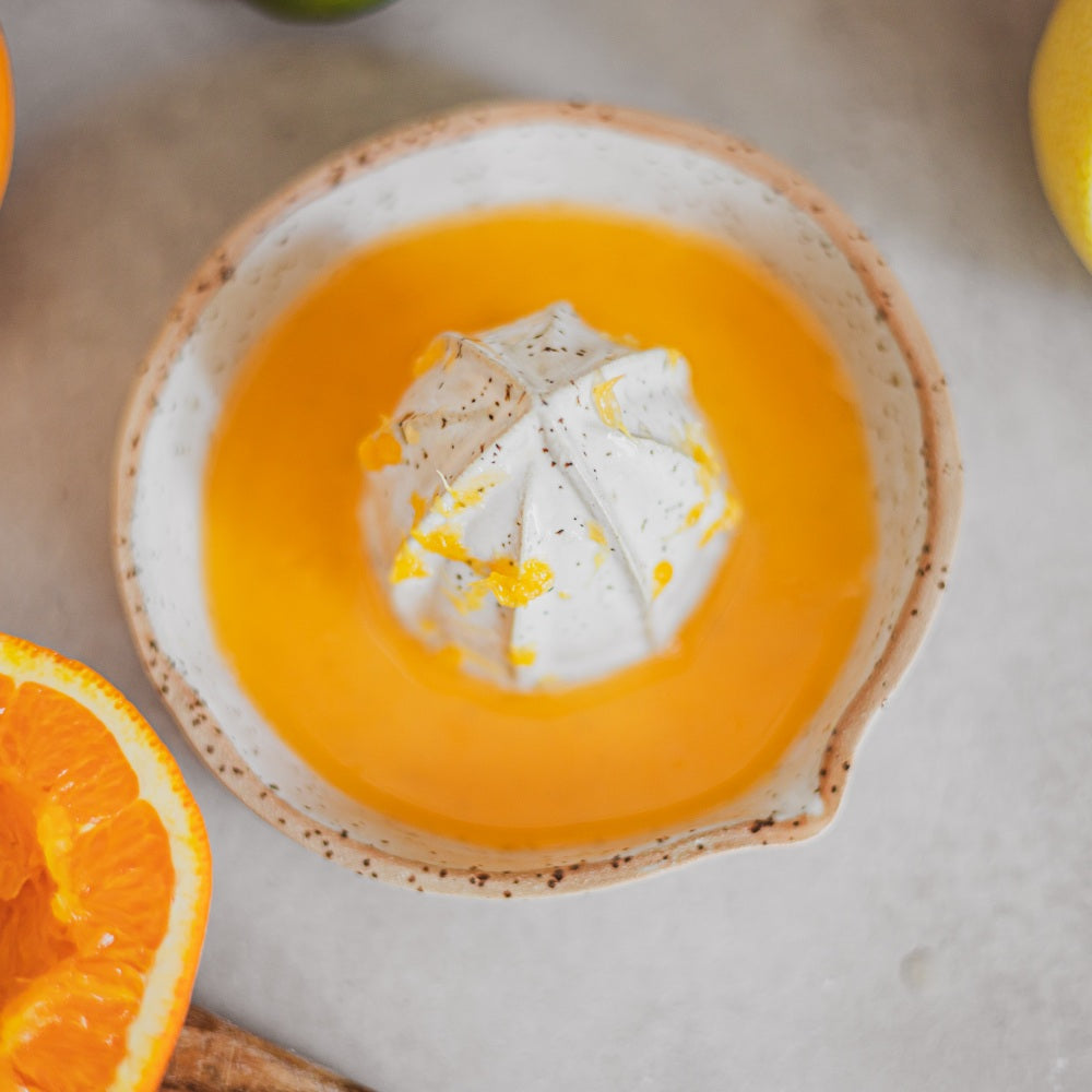 ceramic white citrus squeezer