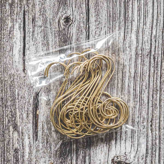 Christmas ornament metal hooks 20 pieces. S-shaped pendant hooks for decoration hanging.