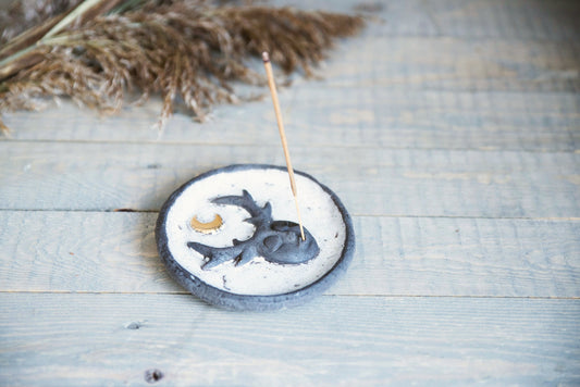 Ceramic incense plate