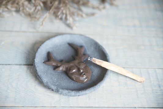 Rustic incense plate