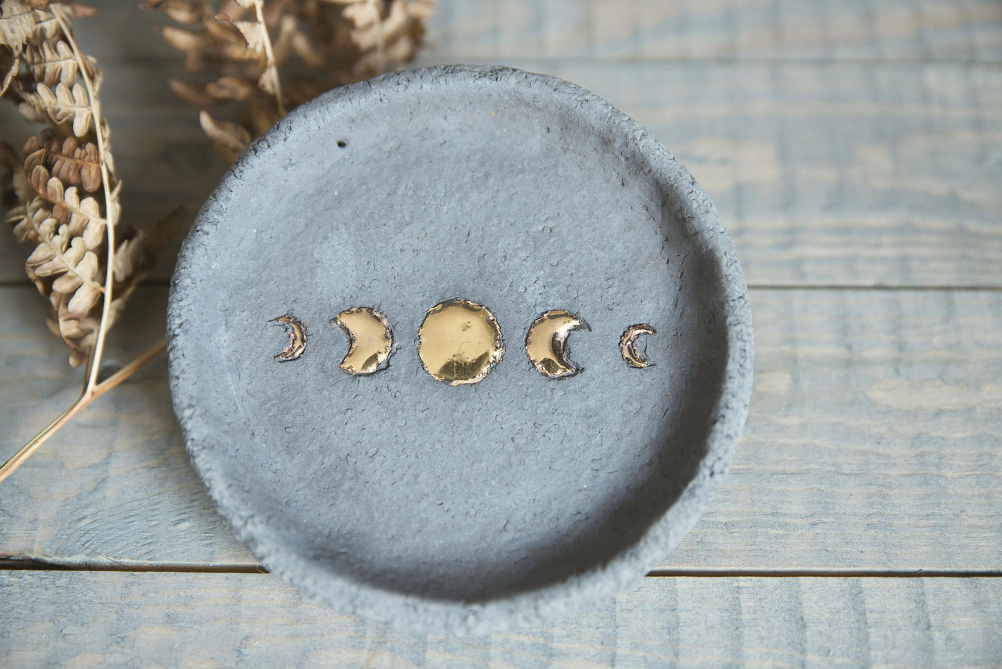 Moon phase incense plate
